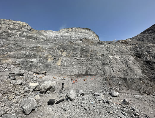 七星关区撒拉溪镇钱盛采石场矿山爆破振动检