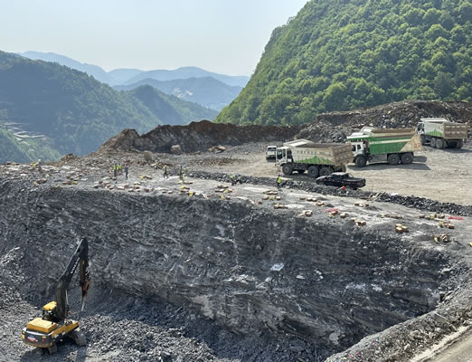 重庆巫山县笃坪村采石场矿山爆破振动监测